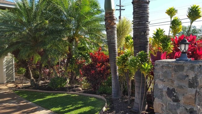 Building Photo - Spacious Home Close to Beaches, Shopping and More in South Maui!