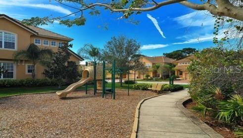 Building Photo - 8128 Villa Grande Ct