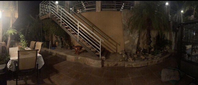 Building Photo - Remodeled 1-Bedroom ADU with All Utilities Included in Pacoima!