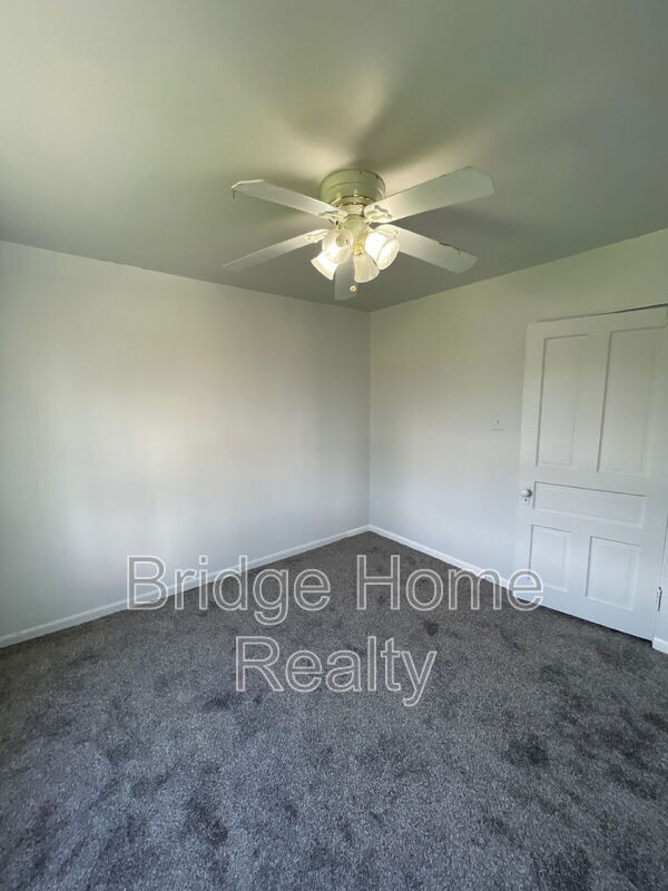 Building Photo - 1367 Montezuma St