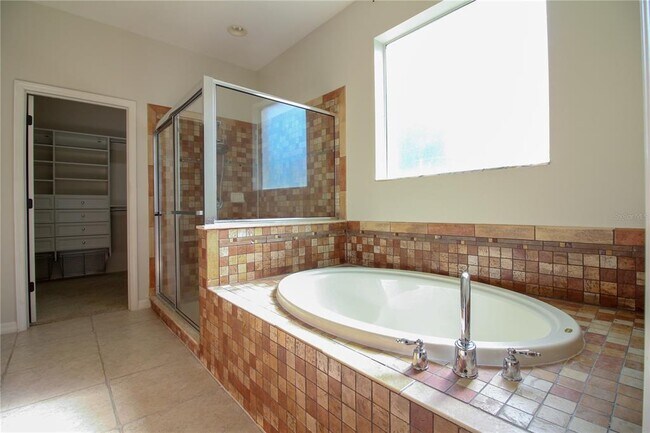 Building Photo - 2463 Tahoe Dr