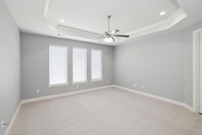Building Photo - 9240 Highland Springs Dr