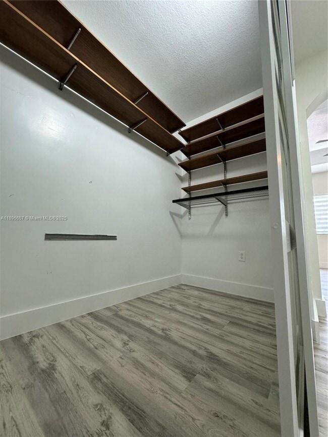 Building Photo - 15813 SW 140th St