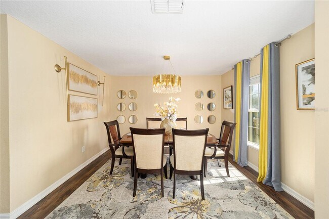 Building Photo - Private Oasis in the Heart of Alachua