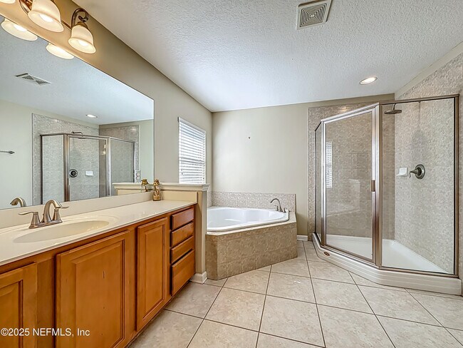 Building Photo - 346 Hefferon Dr