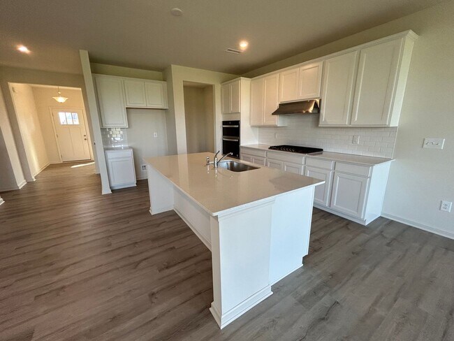 Building Photo - Newly Constructed 5 Bedroom Single Family ...