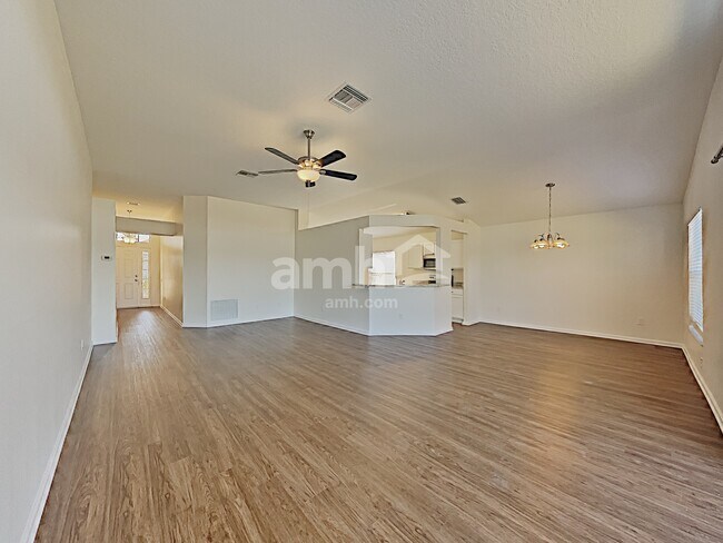 Building Photo - 13122 Early Run Ln