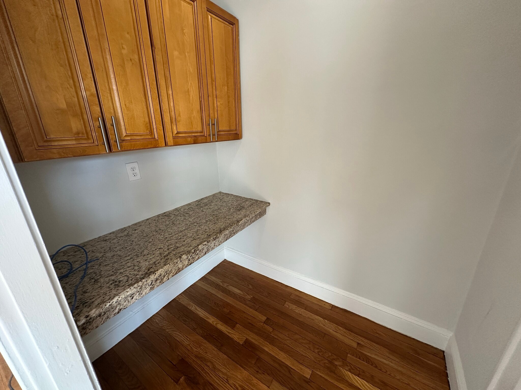 Building Photo - 140 Highland Ave