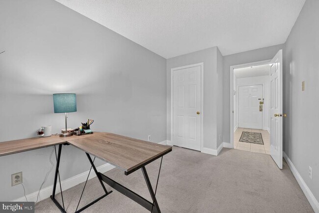 Building Photo - 12103 Green Ledge Ct