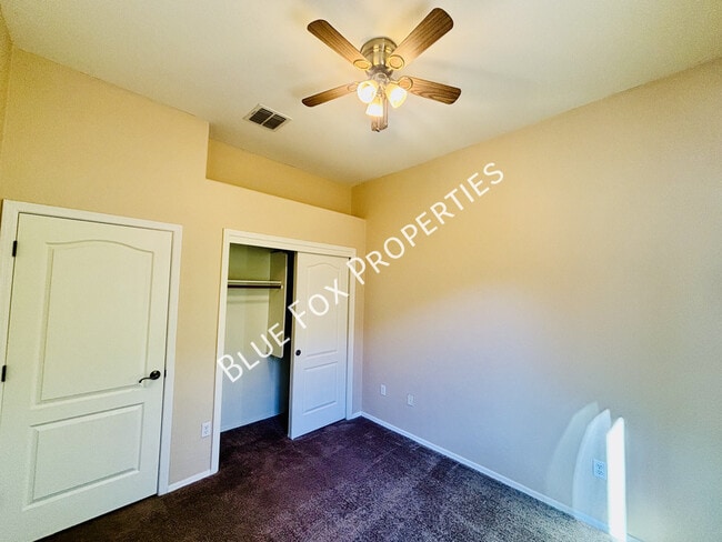 Building Photo - 6505 W Knoll Pines Way