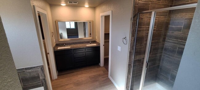Building Photo - 12065 Mesquite River Dr