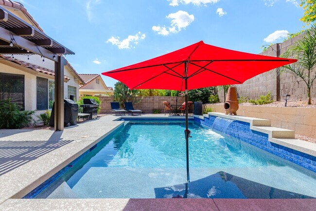 Building Photo - 7254 E Camino Del Monte