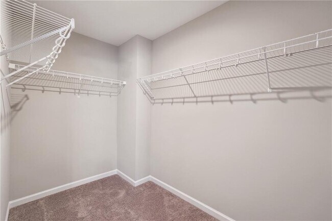 Building Photo - 4981 Bramblewood Cir
