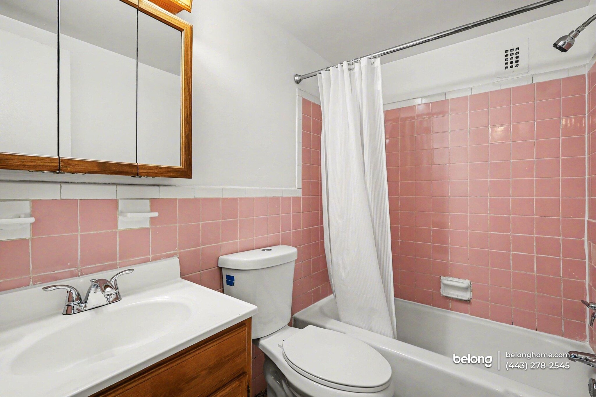 Building Photo - 3450 Toledo Ter