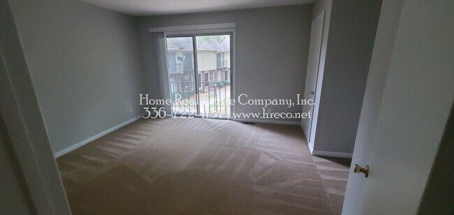 Building Photo - 1453 Brookwood Dr
