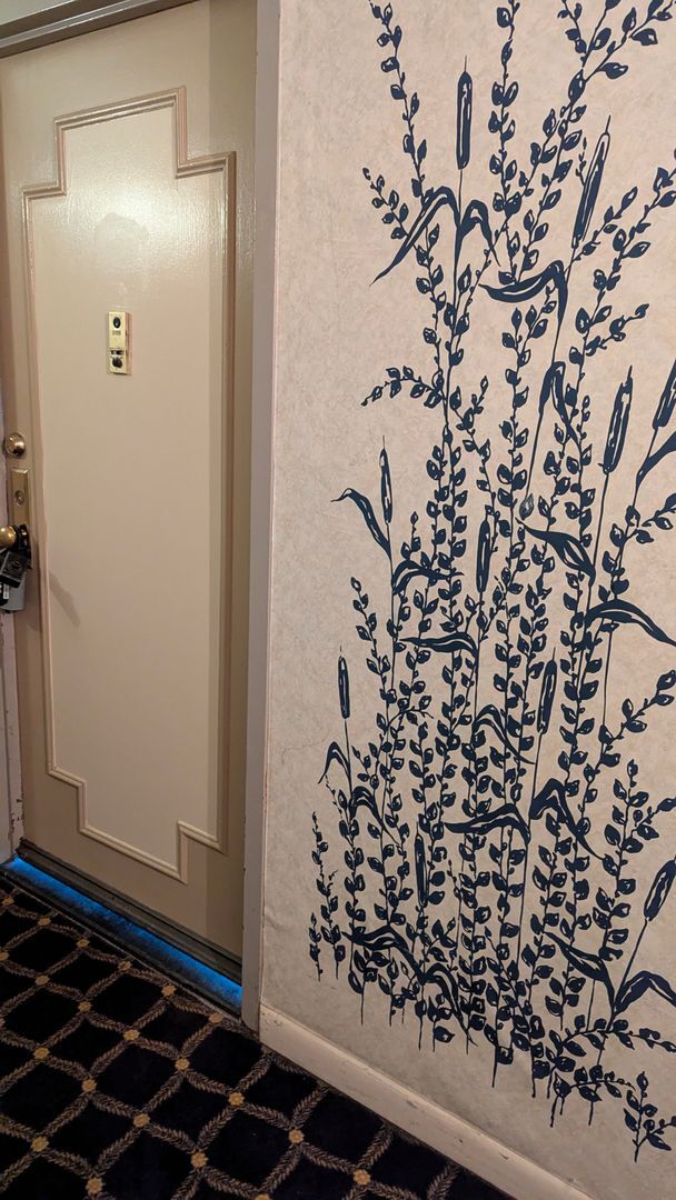 Building Photo - Cozy 1 Bed 1 Bath Condo In Vibrant Pavilion On The Park