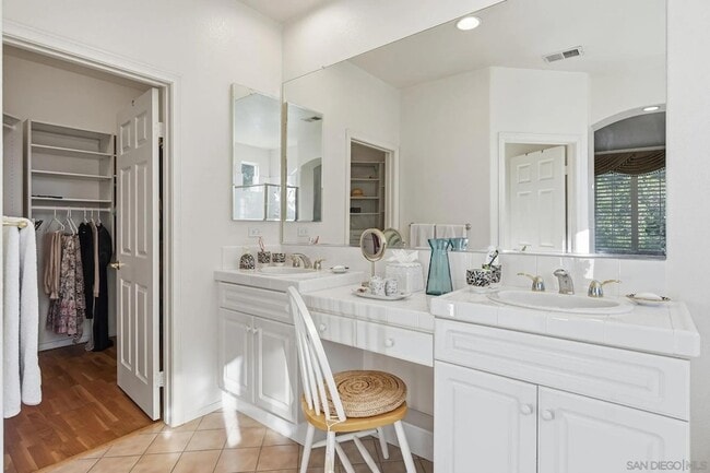 Building Photo - 8010 Gilman Ct