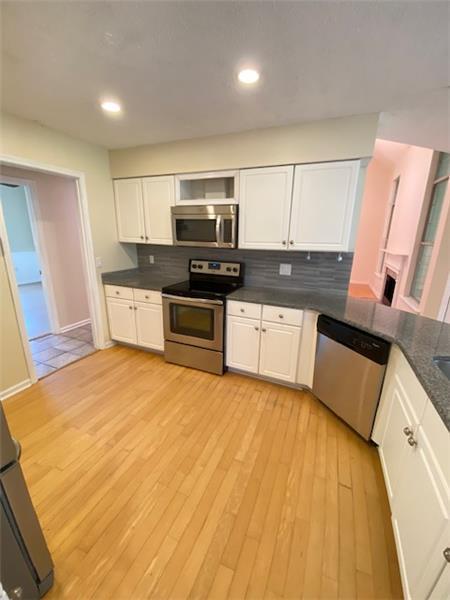 Building Photo - 127 Mary Musgrove Dr