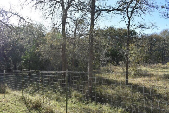 Building Photo - 399 Pope Bend N