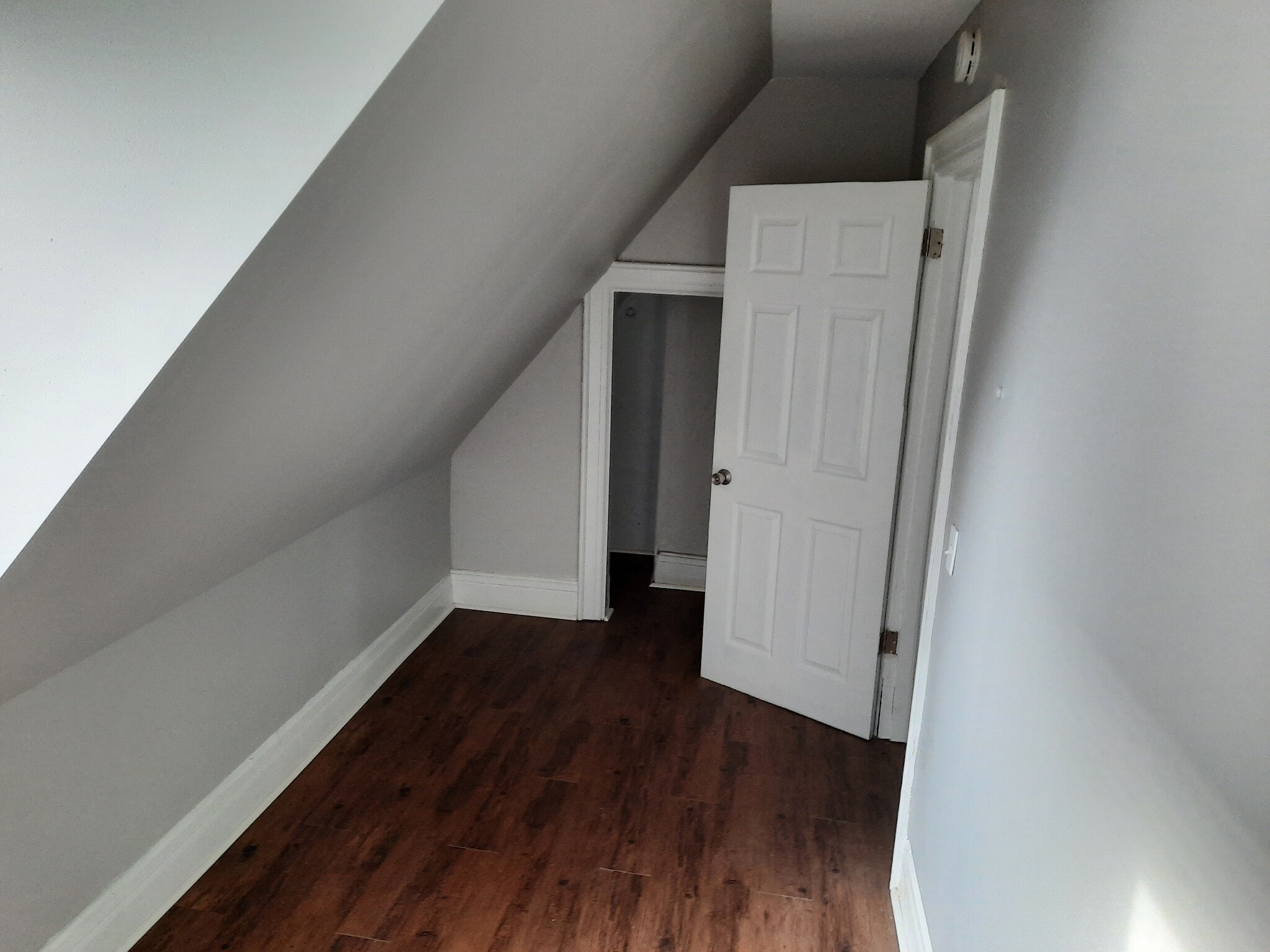 Bedroom 3B - 257 W Utica St