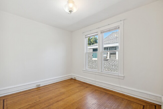 bedroom #2 - 2447 Colfax Ave S