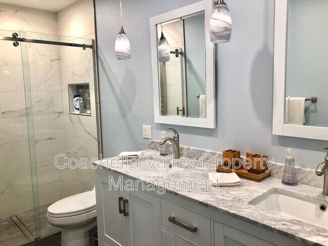 Building Photo - 1111 Ramon Rd