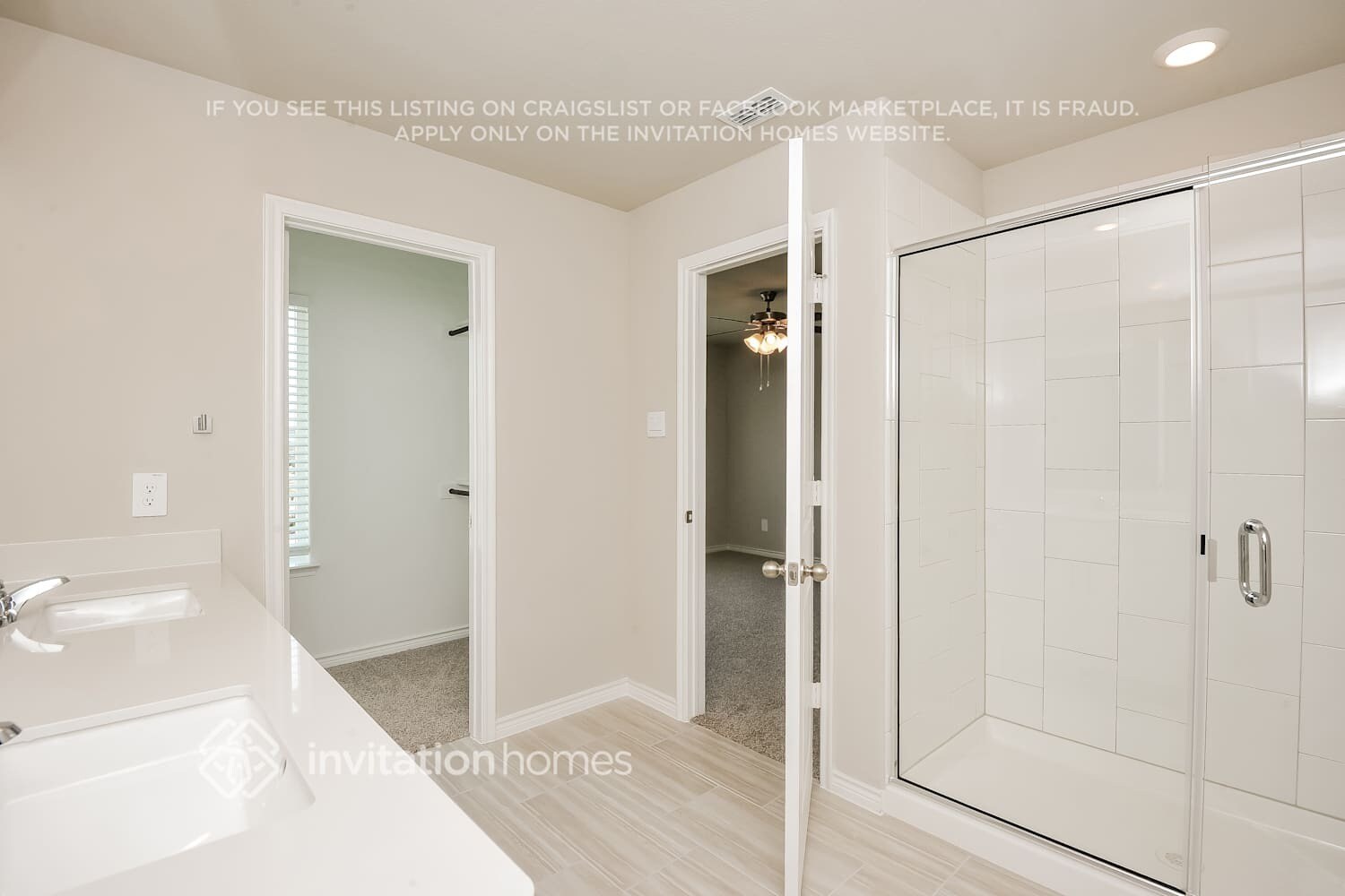 Building Photo - 7163 Blue Jay Way