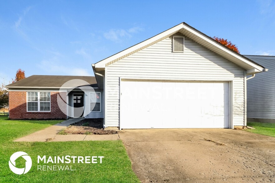 Building Photo - 9611 Combs Ln