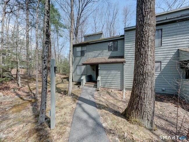 Building Photo - 355 Ledge Dr