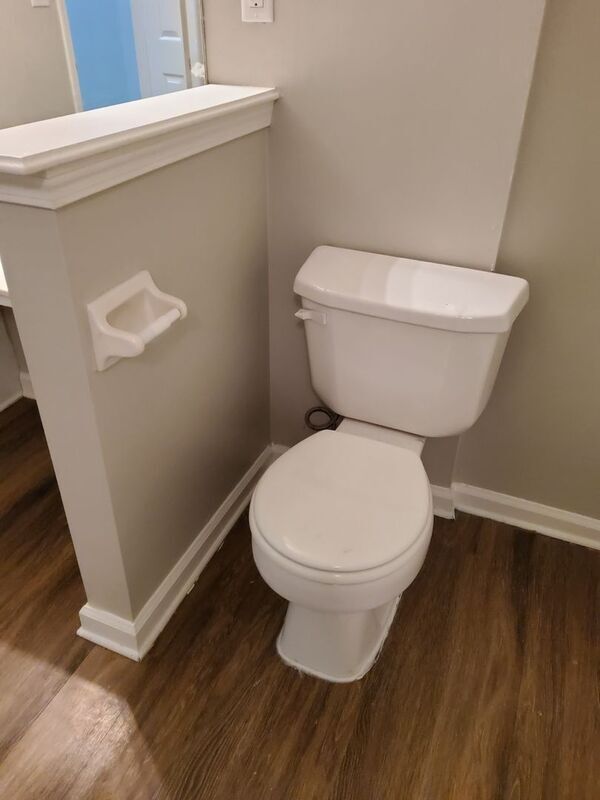 Building Photo - 317 Avery Jordan Cove