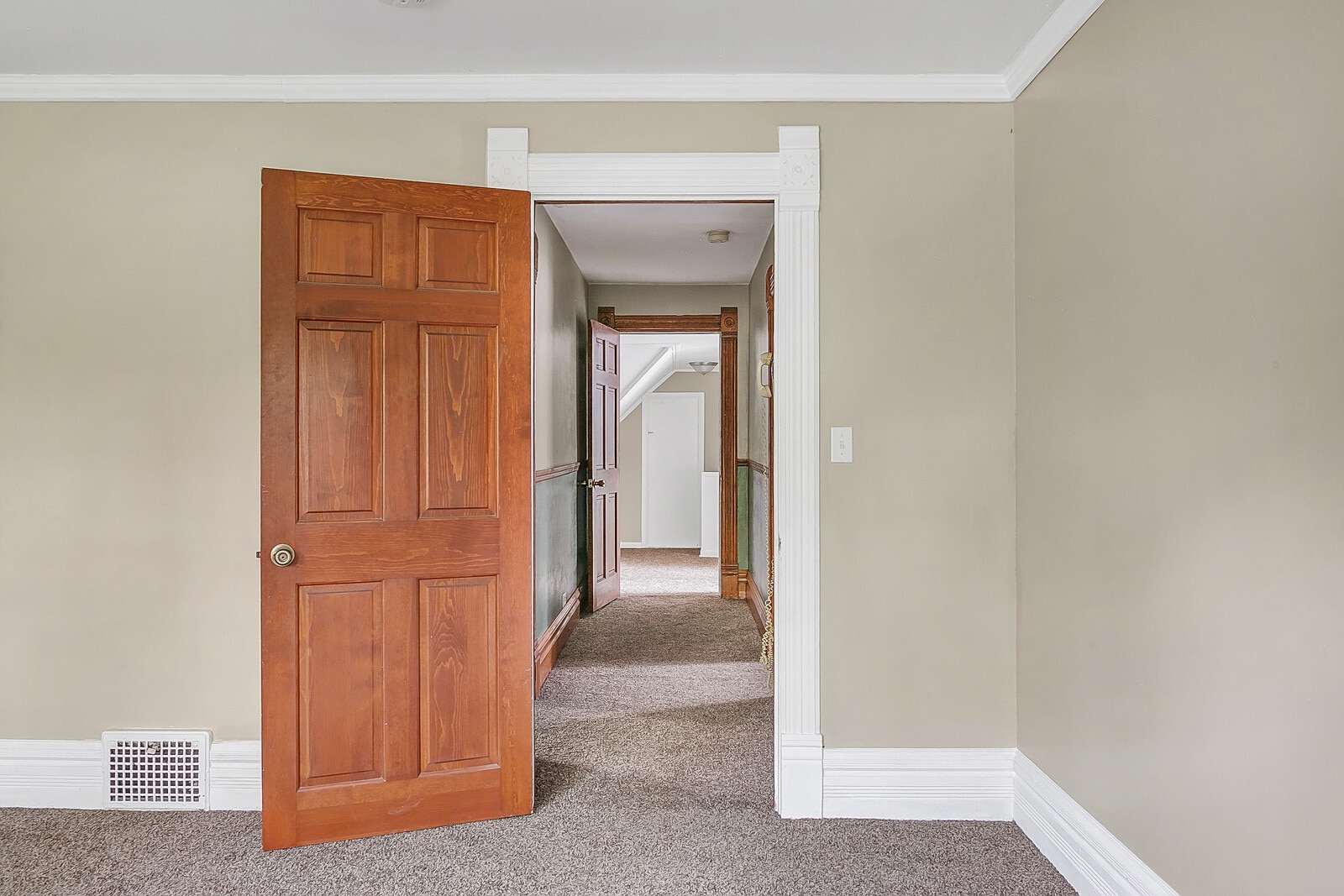 Building Photo - 944 14th St