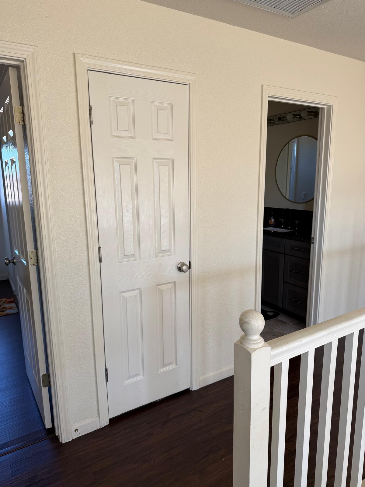 Building Photo - 1084 Huntly Dr