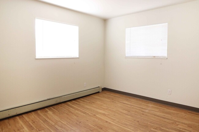 Building Photo - 2901 Sumac St