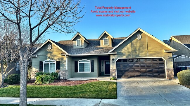 Primary Photo - 3340 W Sady Ct