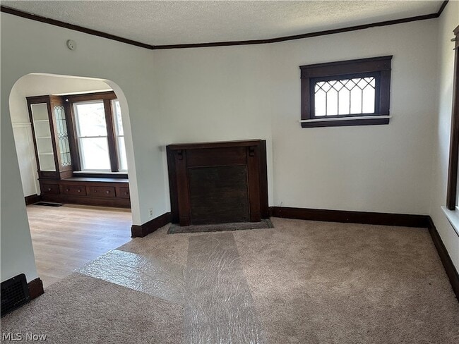 Building Photo - 14415 Westropp Ave