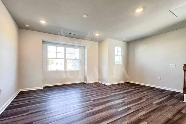 Building Photo - 181 Ivy Vine Wy