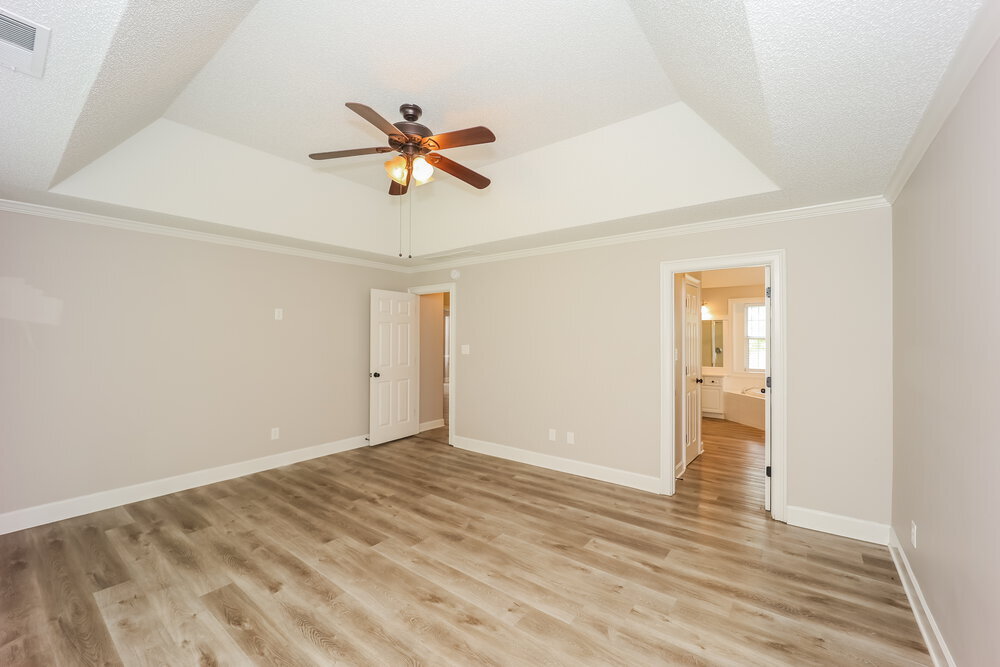 Building Photo - 130 Woodlake Dr