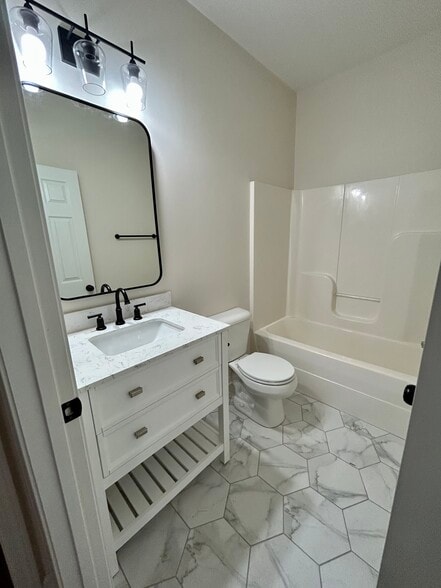Building Photo - 1107 Cashmere Dr