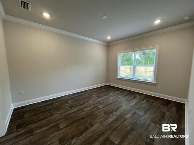 Building Photo - 14836 Dayton Cir