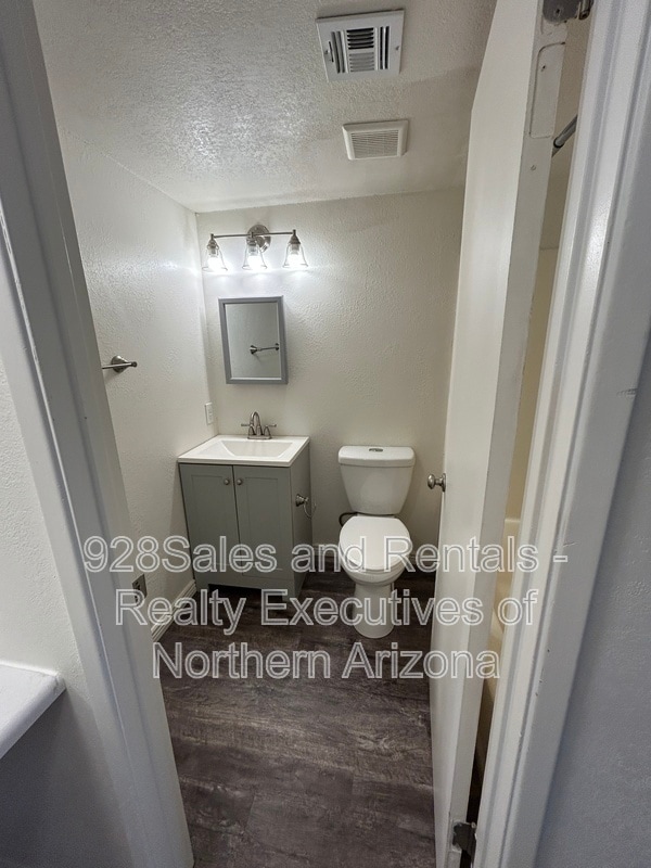 Building Photo - 1200 S Riordan Ranch St