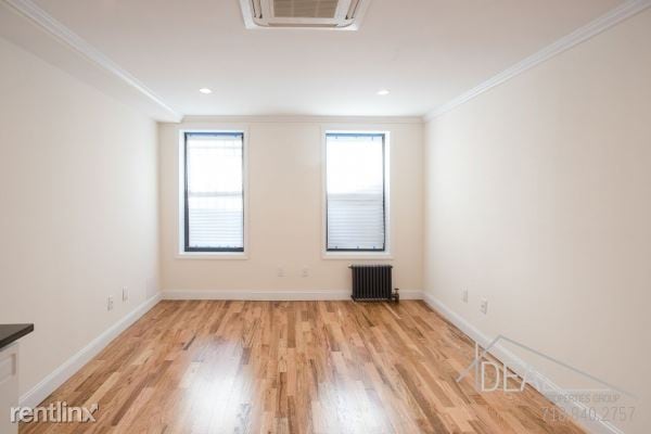 Primary Photo - 115 Park Pl