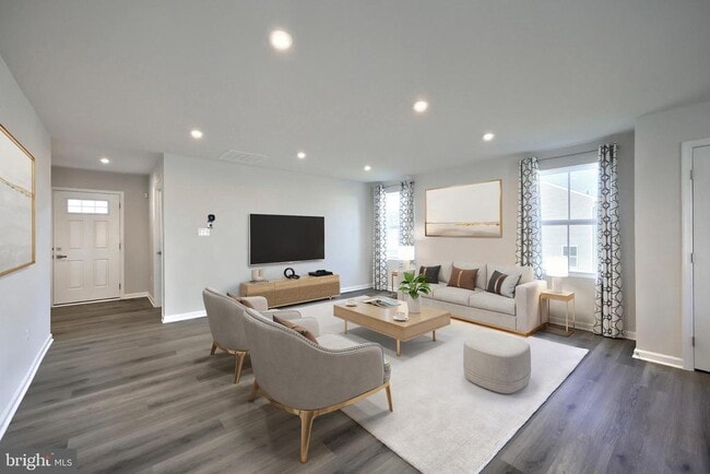 Building Photo - 77 Summerfield Dr