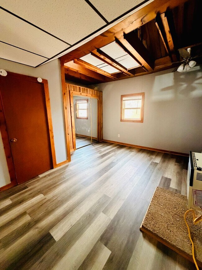 Building Photo - 21 Kosciusko Way