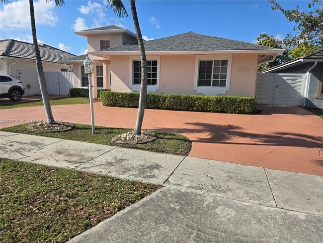 Building Photo - 894 NW 134th Pl