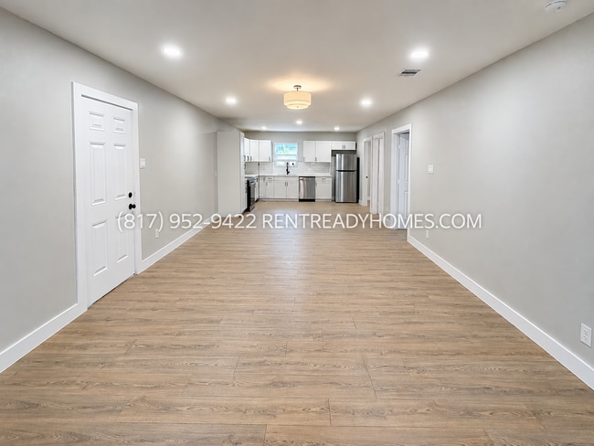 Building Photo - 4919 Dickens Rd
