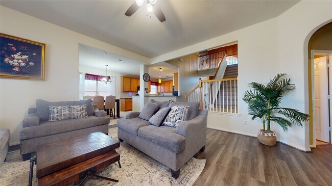 Building Photo - 21499 Pleasant Forest Dr