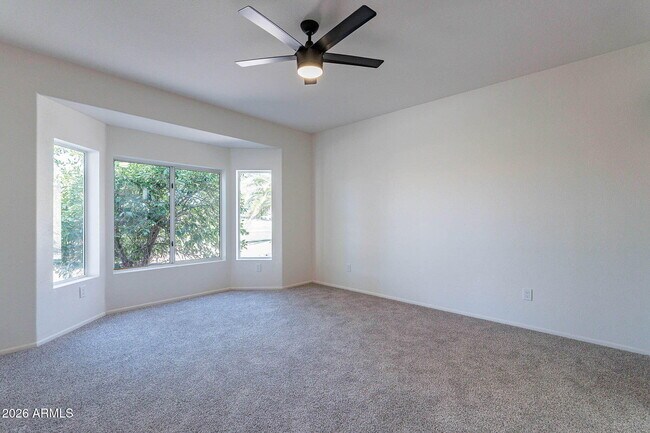 Building Photo - 22408 N Las Vegas Dr