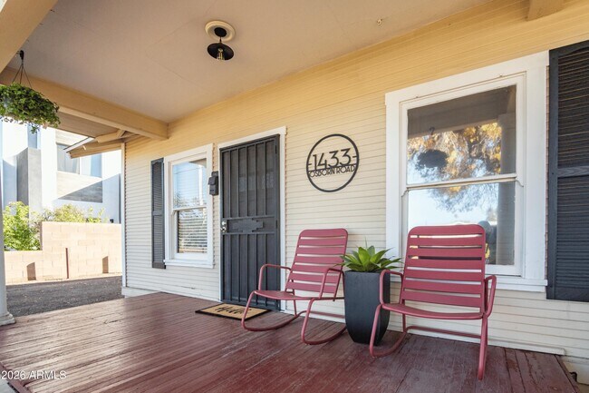 Building Photo - 1433 E Osborn Rd