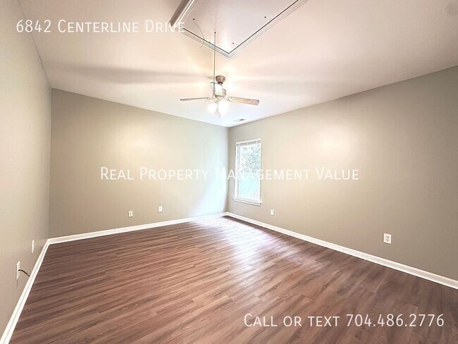 Building Photo - 6842 Centerline Dr