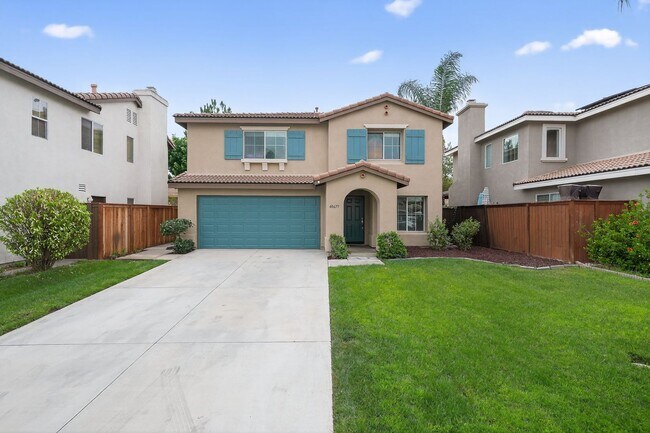 Primary Photo - Beautiful 4-Bedroom Home